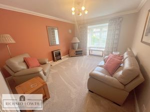 Lounge- click for photo gallery